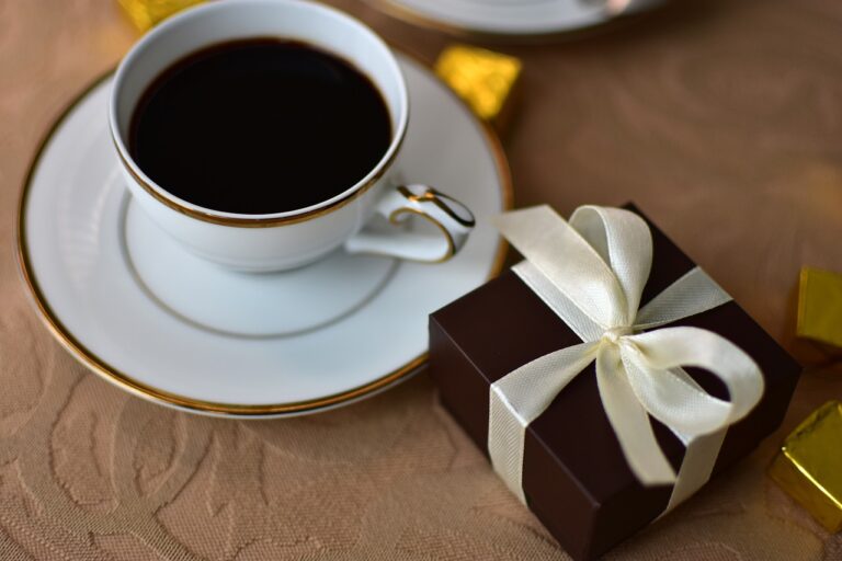 Вместо подарка